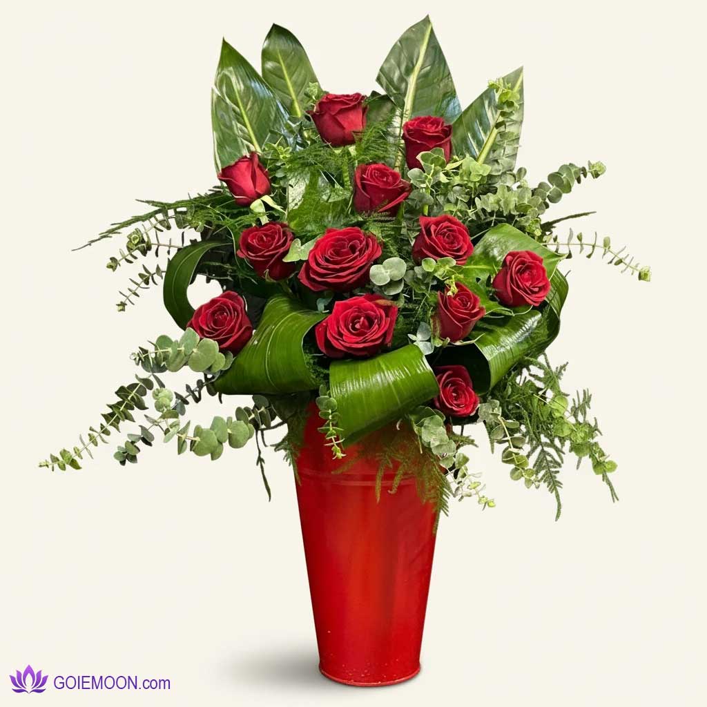 خرید باکس گل رز قرمز فلزی ۱۰ شاخه خرید باکس گل رز قرمز فلزی ۱۰ شاخه