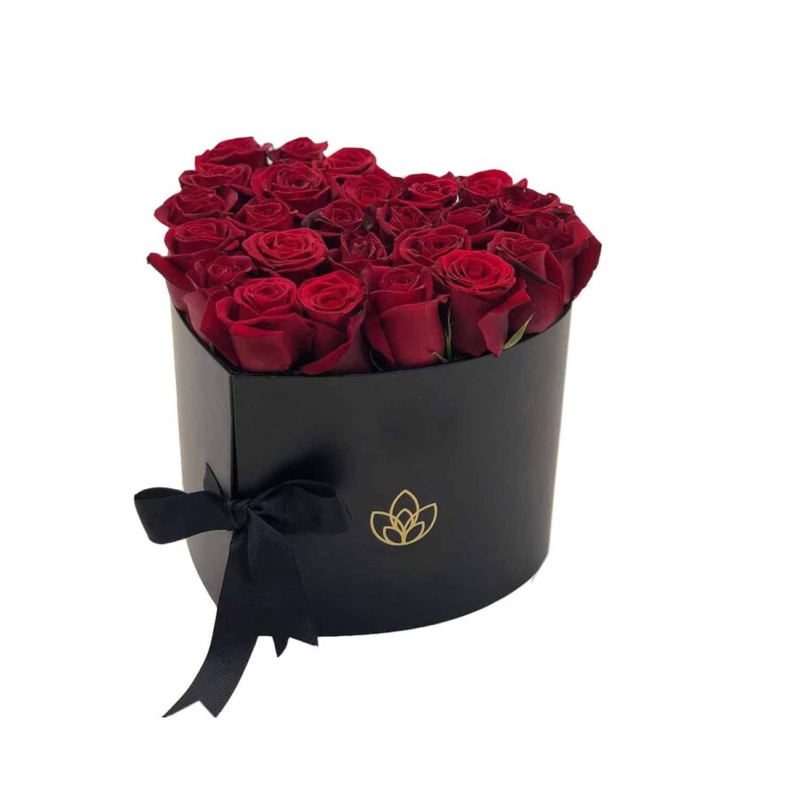 خرید باکس سورپرایزی قلبی گل رز و شکلات