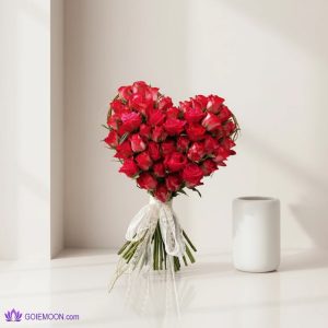 خرید دسته گل قلب لیلی 50 شاخه