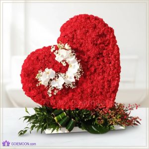 خرید سبد گل عاشقانه میخک ارکیده