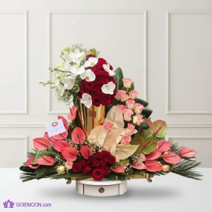خرید سبد گل شادمانه