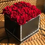 خرید باکس گل 16 شاخه