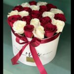 خرید باکس گل 23 شاخه