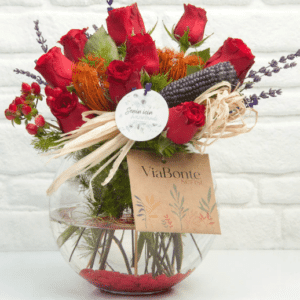 ویابونته- گل رز قرمز برای یک خانم آبی
