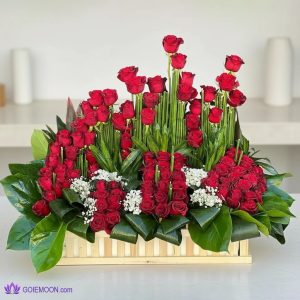 خرید سبد گل 90 شاخه
