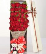 خرید 33 گل رز قرمز در جعبه (چین)