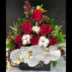 خرید باکس گل دئور