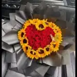 خرید دسته گل لاریسا