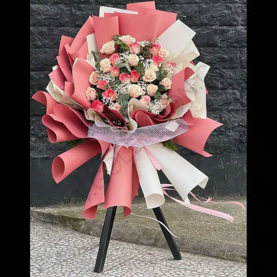 خرید تاج گل یاسینا به عنوان تاج گل عروسی