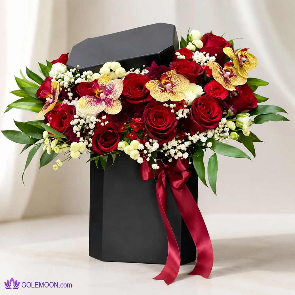 خرید باکس گل یاشگین خرید باکس گل یاشگین