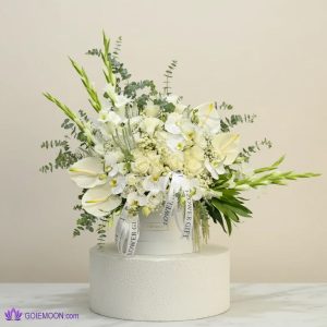 خرید باکس گل ترحیم گیوا