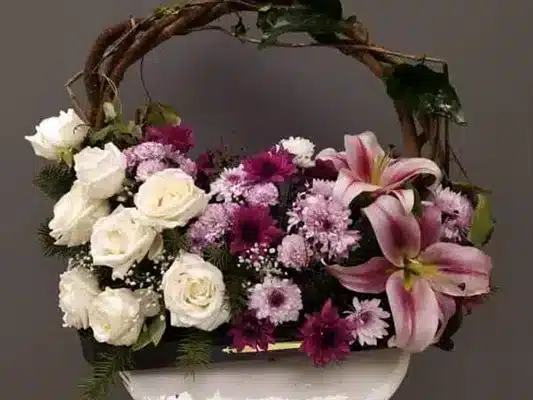 گلی برای هر بانوی خاص: راهنمای خرید برای مادر، مادر زن و همسر