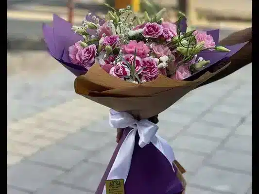 باکس گل خواستگاری: انتخابی مدرن و غافلگیرکننده