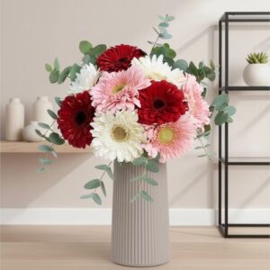 ژربرا صورتی، سفید و قرمز در گلدان پلیمری راه راه بژ کد97